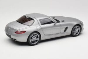 Mercedes AMG SLS C197 Grey Metallic Minichamps 1:18 100039025 Metāls — attēls 3 no 8