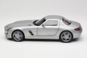 Mercedes AMG SLS C197 Grey Metallic Minichamps 1:18 100039025 Metāls — attēls 4 no 8