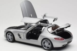 Mercedes AMG SLS C197 Grey Metallic Minichamps 1:18 100039025 Metāls — attēls 5 no 8