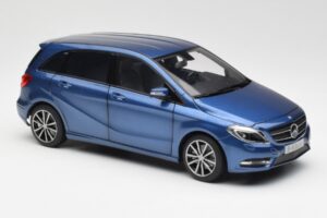 Mercedes B-Class W246 Lotus Zils Metaliks Norev 1:18 B66961410 Metāls — attēls 6 no 8