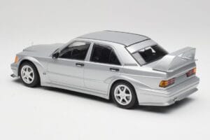 Mercedes 190E W201 2.5-16 EVO 2 Astral Sudrabs Metallic Minichamps 1:18 155036101 Metāls — attēls 5 no 6