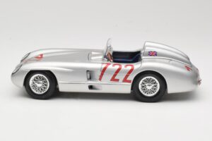 Mercedes 300 SLR W196S #722 S. Moss / D. Jenkinson Mille Miglia Winner 1955 Maisto 1:18 536887 Metāls — attēls 4 no 8