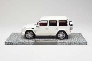 Mercedes Brabus B63 620 Widestar Pearl White Minichamps 1:18 107032201 Metāls — attēls 3 no 6