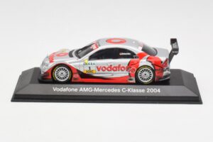 Mercedes C-Class C203 #1 Vodafone AMG B. Schneider DTM 2004 Minichamps 1:43 B66962207 Metāls