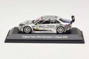 Mercedes C-Class C204 DTM #1 B. Schneider DTM 2007 Minichamps 1:43 B66962273 Metāls