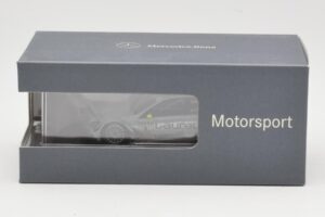 Mercedes C-Class C204 #8 R. Schumacher HWA DTM 2010 Minichamps 1:43 B66961414 Metāls — attēls 4 no 4