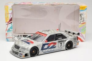 Mercedes C-Class W202 #7 K. Ludwig AMG-Mercedes Team Zakspeed DTM 1994 UT Models 1:18 180943307 Metāls — attēls 8 no 8