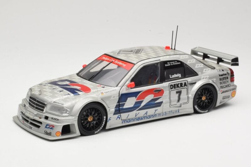 Mercedes C-Class W202 #7 K. Ludwig AMG-Mercedes Team Zakspeed DTM 1994 UT Models 1:18 180943307 Metāls