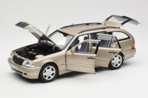 Mercedes C-Class T-Model W202 Smoke Silver Norev 1:18 183388 Metāls — attēls 2 no 8