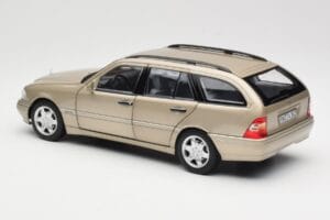 Mercedes C-Class T-Model W202 Smoke Silver Norev 1:18 183388 Metāls — attēls 7 no 8