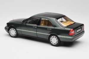 Mercedes C-Class W202 Malachite Green Norev 1:18 183372 Metāls — attēls 6 no 8