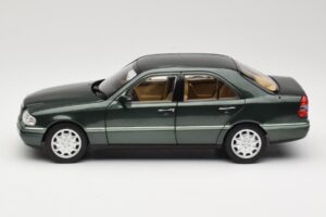 Mercedes C-Class W202 Malachite Green Norev 1:18 183372 Metāls — attēls 7 no 8