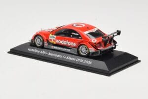 Mercedes C-Class W203 #2 B. Schneider DTM 2006 Minichamps 1:43 B66962252 Metāls — attēls 3 no 4