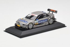 Mercedes C-Class W204 #9 B. Spengler DTM 2009 Minichamps 1:43 400093909 Metāls — attēls 2 no 4