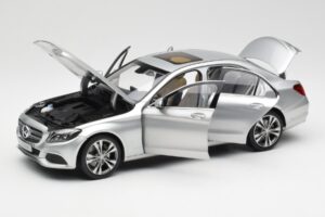 Mercedes C-Class W205 Iridium Sudrabs Metaliks Norev 1:18 B66960253 Metāls — attēls 2 no 8