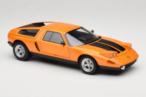 Mercedes C111 II White Autumn Metallic Norev 1:18 183050 Metāls — attēls 6 no 10