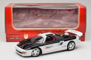 Mercedes C112 Sport Balts & Melns Guiloy 1:18 68521 Metāls — attēls 8 no 8