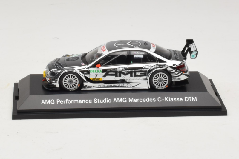 Mercedes C204 #7 J. Green DTM 2010 Minichamps 1:43 B66960137 Metāls