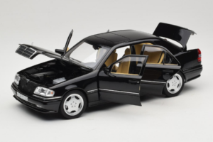 Mercedes C36 AMG W202 Obsidian Black Metallic Norev 1:18 183381 Metāls — attēls 2 no 8