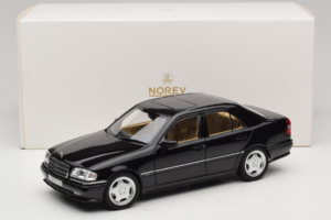 Mercedes C36 AMG W202 Obsidian Black Metallic Norev 1:18 183381 Metāls — attēls 8 no 8