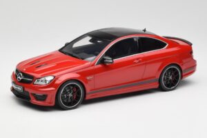Mercedes AMG C63 W204 Edition 507 Sarkans GT Spirit 1:18 GT920 Sveķi