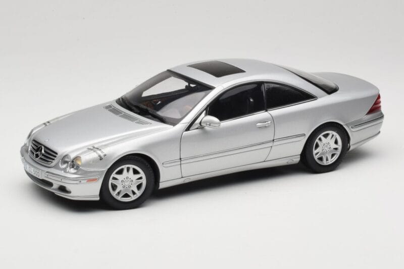 Mercedes CL 500 C215 Sudrabs AUTOart 1:18 B66962152 Metāls