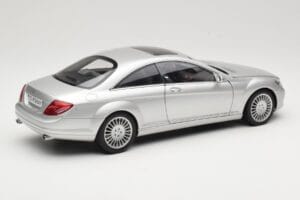 Mercedes CL-Class C216 Sudrabs AUTOart 1:18 76164 Metāls — attēls 3 no 8