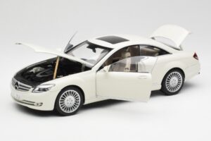 Mercedes CL500 C216 Calcit Balts AUTOart 1:18 B66962341 Metāls — attēls 2 no 8