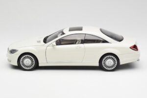 Mercedes CL500 C216 Calcit Balts AUTOart 1:18 B66962341 Metāls — attēls 4 no 8