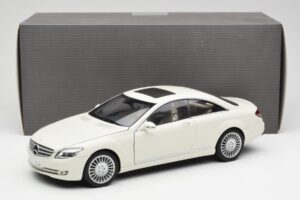 Mercedes CL500 C216 Calcit Balts AUTOart 1:18 B66962341 Metāls — attēls 8 no 8