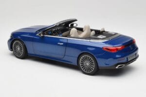 Mercedes CLE Kabriolets A236 Zils Norev 1:18 B66960653 Metāls — attēls 8 no 9