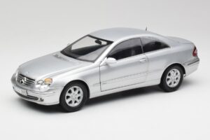 Mercedes CLK 500 C209 Sudrabs Kyosho 1:18 B66962144 Metāls