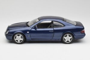Mercedes CLK 55 AMG C209 Zils Metaliks Anson 1:18 30343 Metāls — attēls 4 no 8