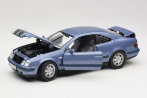 Mercedes CLK C208 Violets Anson 1:18 30330 Metāls — attēls 2 no 8