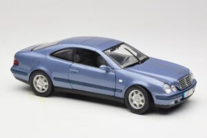 Mercedes CLK C208 Violets Anson 1:18 30330 Metāls — attēls 6 no 8