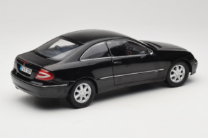 Mercedes CLK C209 Black Metallic Kyosho 1:18 B66962149 Metāls — attēls 3 no 8