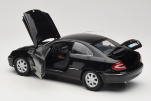 Mercedes CLK C209 Black Metallic Kyosho 1:18 B66962149 Metāls — attēls 5 no 8