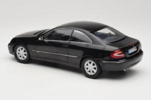 Mercedes CLK C209 Black Metallic Kyosho 1:18 B66962149 Metāls — attēls 7 no 8