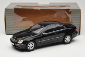 Mercedes CLK C209 Black Metallic Kyosho 1:18 B66962149 Metāls — attēls 8 no 8
