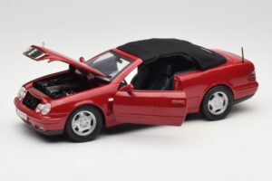 Mercedes CLK A208 Kabriolets Sarkans Anson 1:18 30338 Metāls — attēls 2 no 8