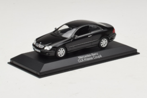 Mercedes CLK W208 Melns Minichamps 1:43 B66961946 Metāls — attēls 2 no 5