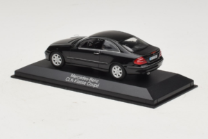 Mercedes CLK W208 Melns Minichamps 1:43 B66961946 Metāls — attēls 3 no 5