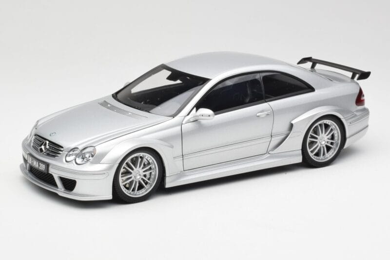 Mercedes AMG CLK DTM Sudrabs Kyosho 1:18 B66962271 Metāls