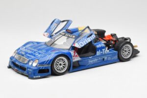 Mercedes CLK GTR #12 Original Teile FIA GT 1999 Maisto 1:18 56036 Metāls — attēls 2 no 7