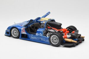 Mercedes CLK GTR #12 Original Teile FIA GT 1999 Maisto 1:18 56036 Metāls — attēls 4 no 7