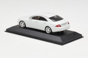 Mercedes CLS-Class C219 Linea Balts Minichamps 1:43 436034300 Metāls — attēls 3 no 4