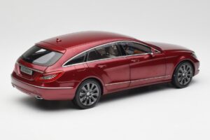 Mercedes CLS Shooting Brake X218 Thulite Sarkans Norev 1:18 B66960116 Metāls — attēls 3 no 8