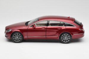 Mercedes CLS Shooting Brake X218 Thulite Sarkans Norev 1:18 B66960116 Metāls — attēls 4 no 8