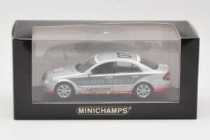 Mercedes E-Class W211 #7 Team AutoBild Paris-Beijing 2006 Replacement Box Minichamps 1:43 MB001 Metāls — attēls 4 no 4