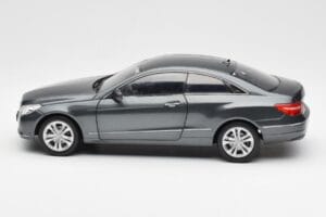 Mercedes E500 C207 Coupe Tenoric Pelēks Norev 1:18 183540 Metāls — attēls 4 no 8